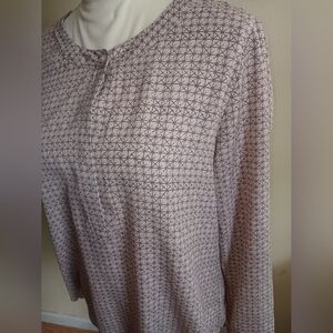 Ann Taylor blouse womens medium